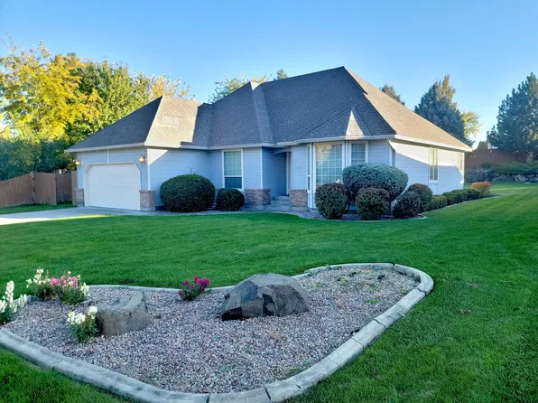1444 Oxford Ave, Richland, WA 99352