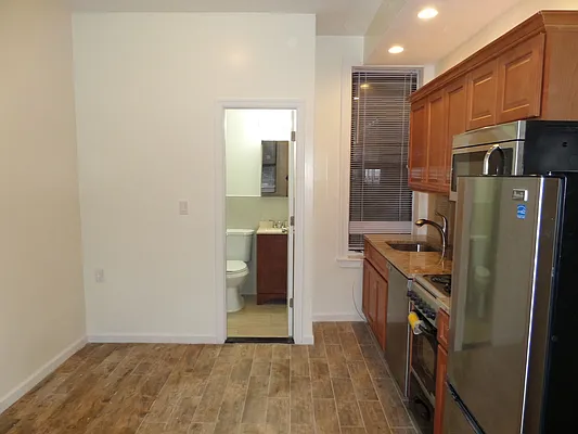 Rented by Vassiliou Group | media 1