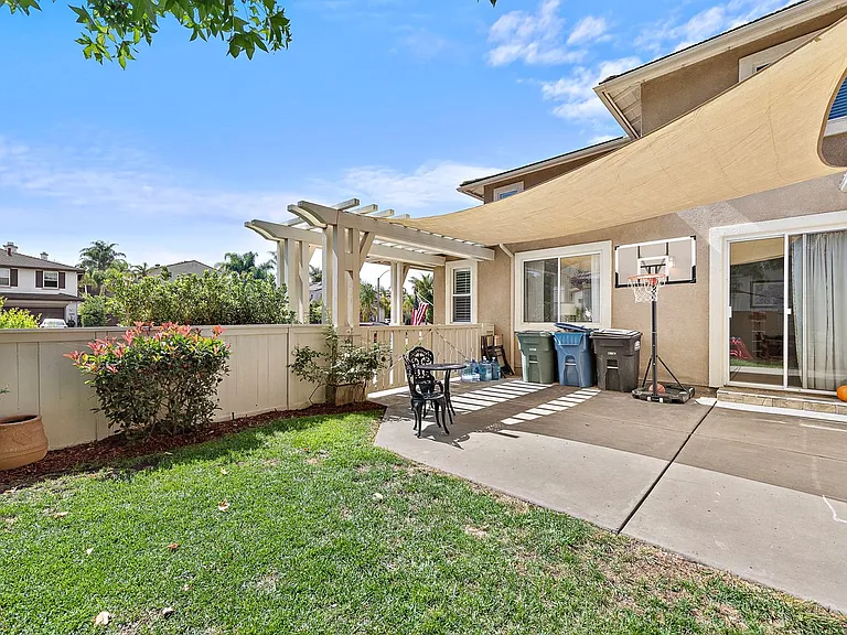 1785 Clover Tree Ct — Photo 34