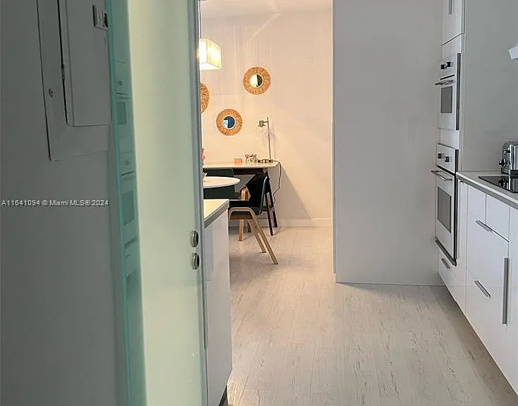 345 Ocean Dr #525 — Photo 5