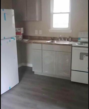 2nd image of 304.5 Rector St