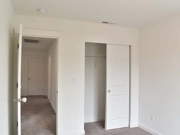 842 S 24th Ave — Photo 24