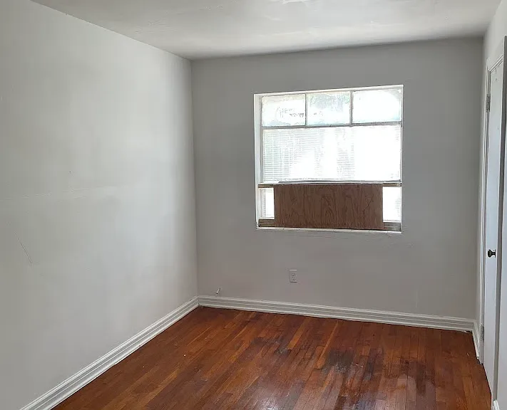 801 N Cleveland St #1 — Photo 3