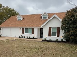 5425 Ammons St, Fort Worth, TX 76117