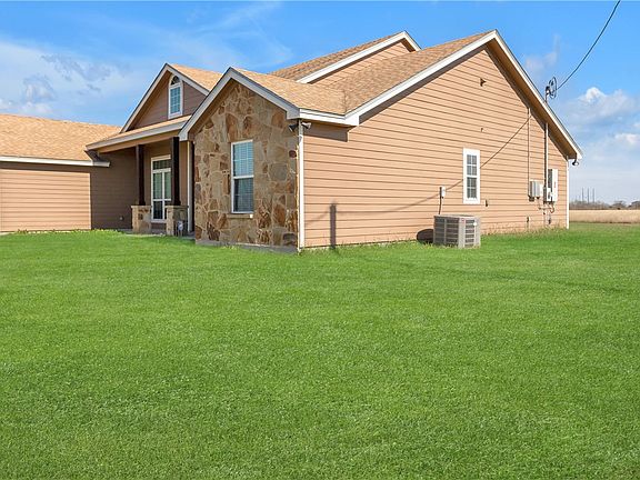 2nd image of 5913 County Road 93