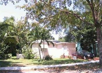 1st image of 12330 NE 12th Pl