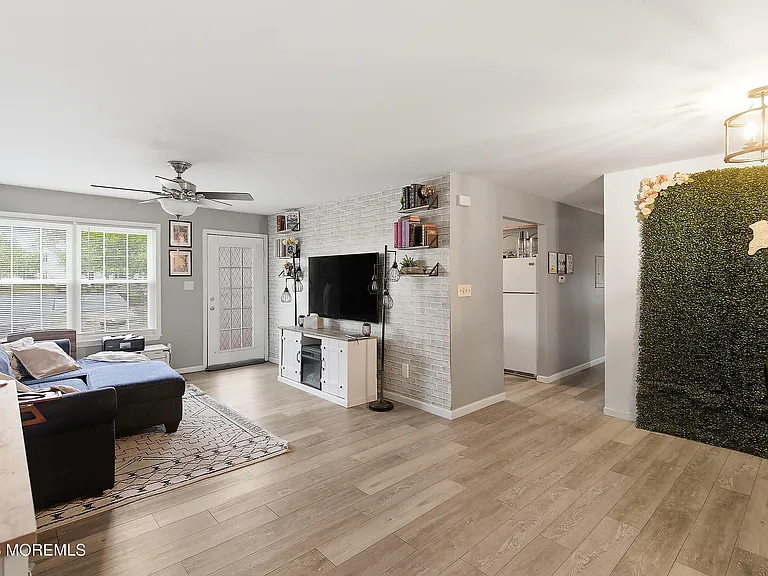 65 Briarwood Ct — Photo 7
