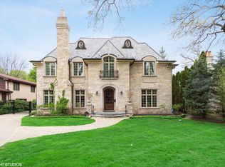 207 Beach Rd, Glencoe, IL 60022