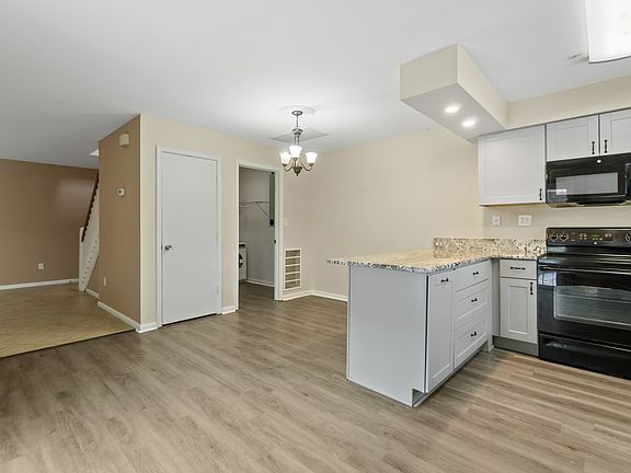 3rd image of 1683 Ocean Bay Dr
