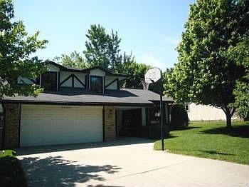 1st image of 5850 S 107th St