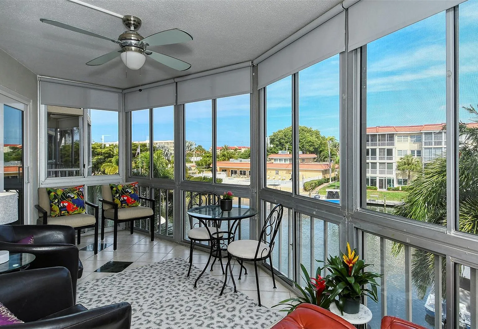 1215 S Portofino Dr — Photo 3