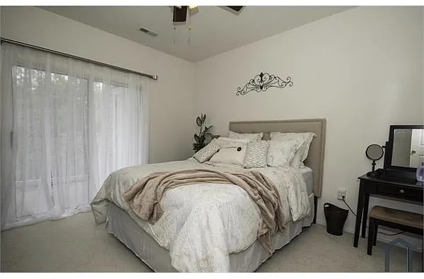 Building Photo - 9124 Groffs Mill Dr #9124