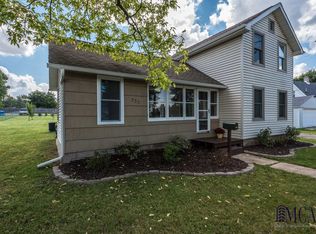 353 Washington St, Dundee, MI 48131