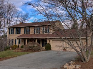 5305 Doe Run Rd SW, Roanoke, VA 24018