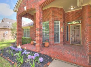 3305 Pebble Beach Ln, Pearland, TX 77584