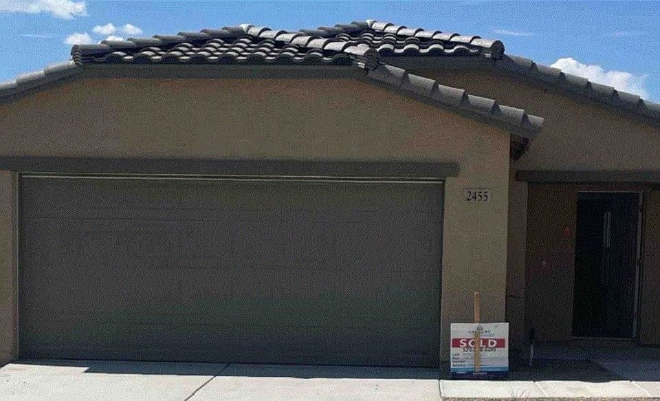 1st image of 2455 Tapatio Drive