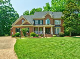 20139 W Magnolia Ct, Smithfield, VA 23430