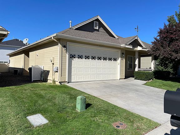 2nd image of 63 S Selwood Ln