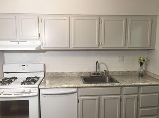 125 Echelon Rd APT 5, Voorhees, NJ 08043