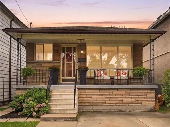 23 Chatham St, Hamilton, ON L8P 2B3