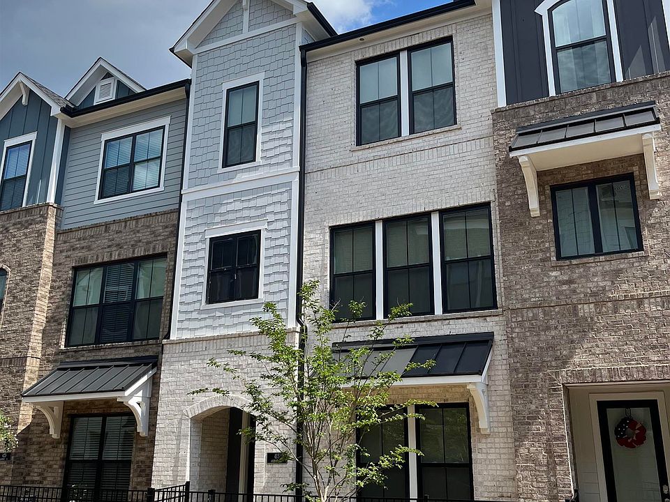 1st image of 325 Walker Avenue Dr #121