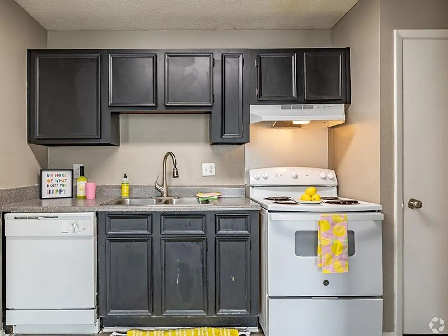 Timber Pointe Apartments — Photo 4