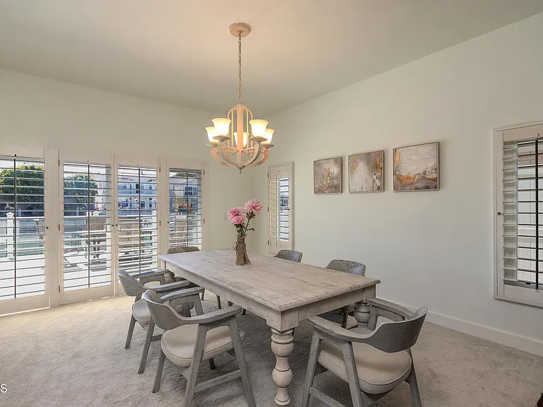 2411 Monaco Dr — Photo 5