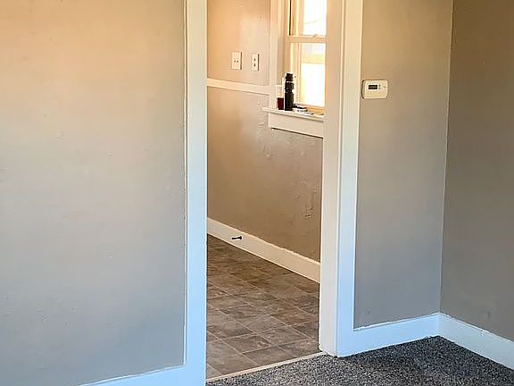 4th image of 2449 Neva Dr