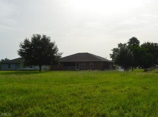 129 NW 27th Pl, Cape Coral, FL 33993