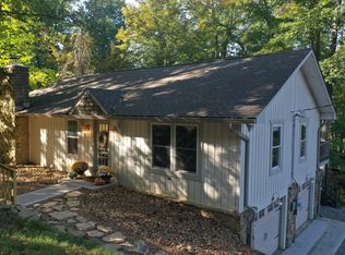 7736 S Indian Ridge Dr, Trafalgar, IN 46181