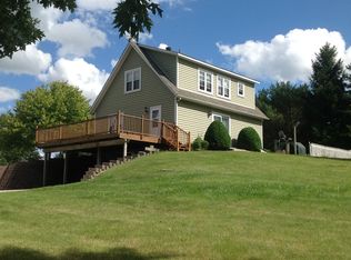 10614 Lucas Rd, Woodstock, IL 60098