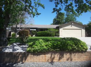 1724 Chicory Ct, Redding, CA 96002
