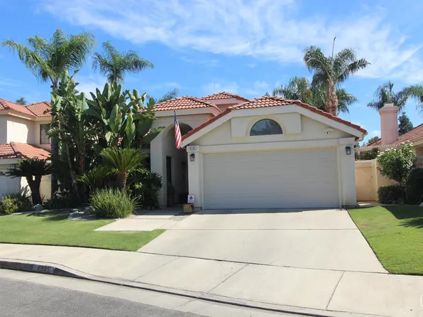 8205 New Castle St, Bakersfield, CA 93311