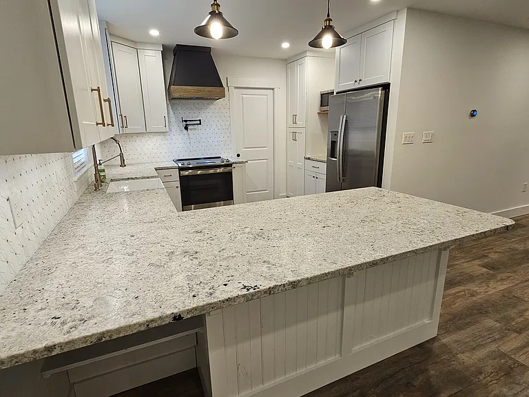 219 Edgevale Dr — Photo 6