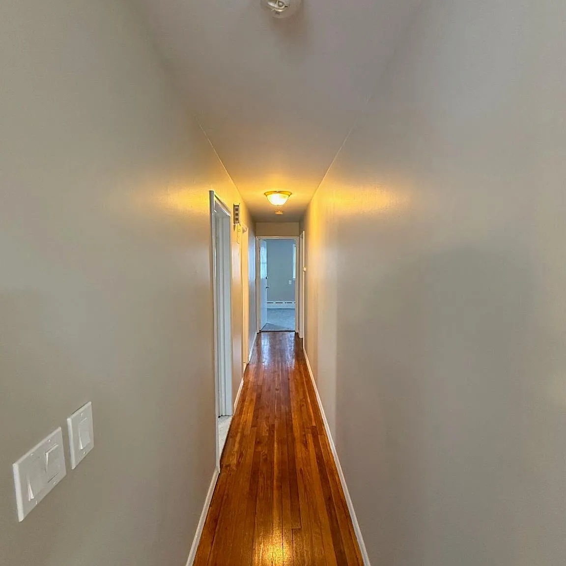 2 bed, 2.0 bath, 900 sqft, $2,997 — Photo 3