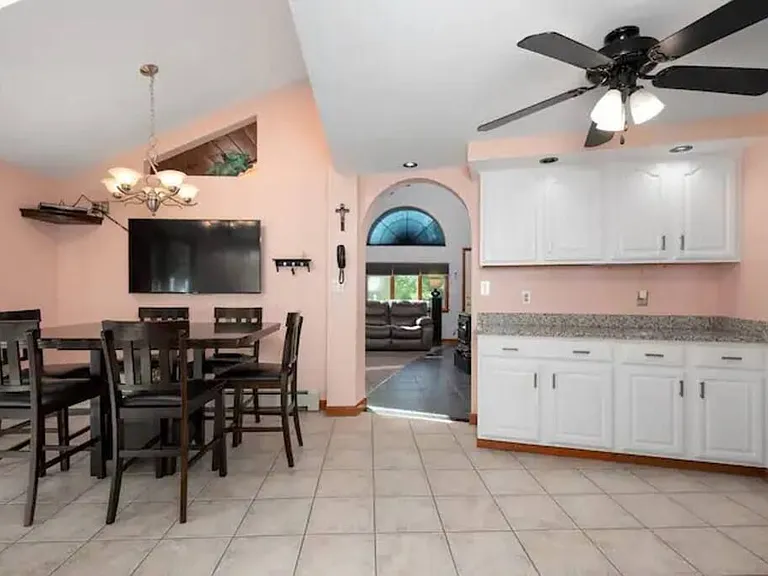 17 Hillside Ave — Photo 15
