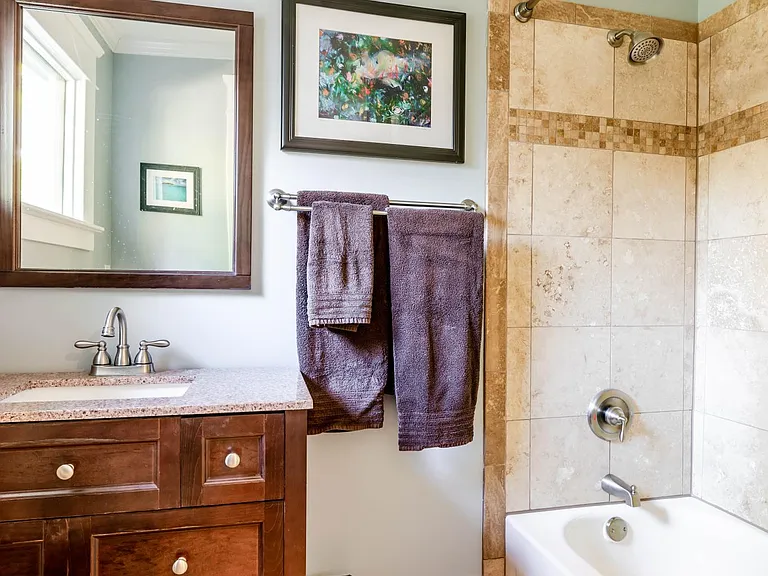 1470 Hardee St NE — Photo 15