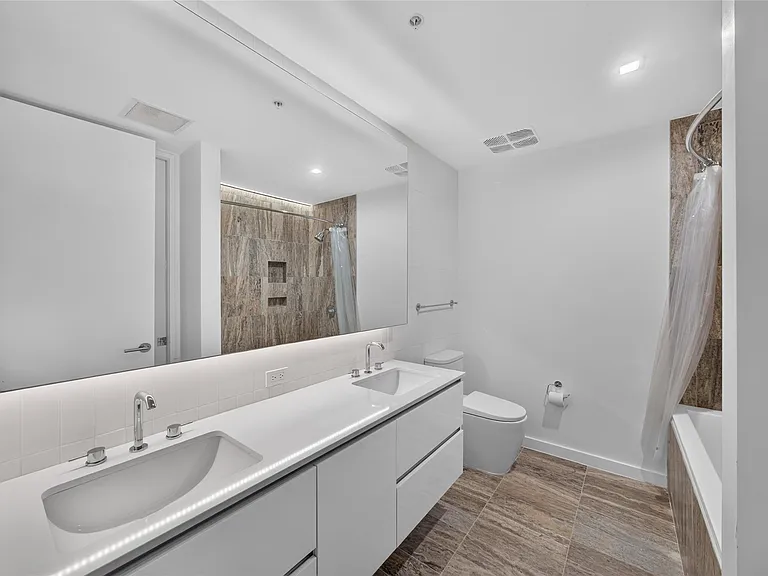 313 W 17th St #1803 — Photo 23