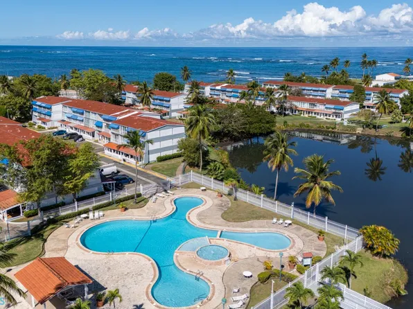 H 10 Villas De Playa #2, Dorado, PR 00646