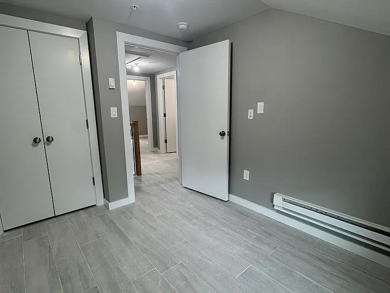 55 Lander St #2B — Photo 27