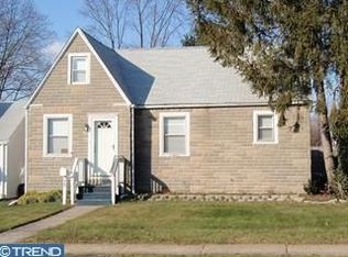 453 E Browning Rd, Bellmawr, NJ 08031