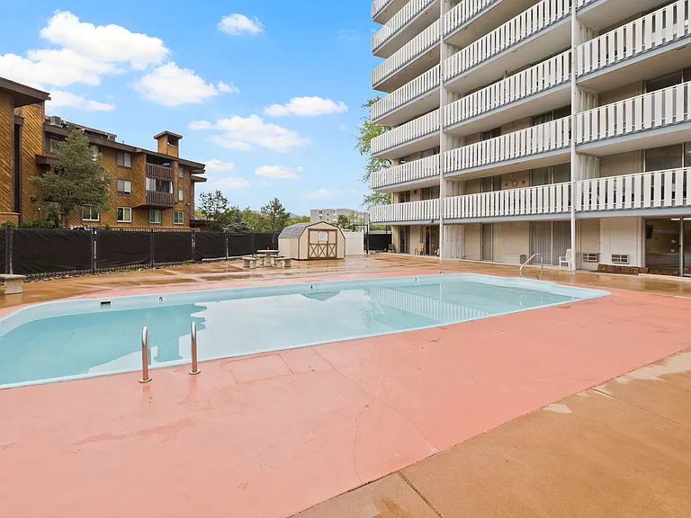900 Saturn Dr #807 — Photo 31