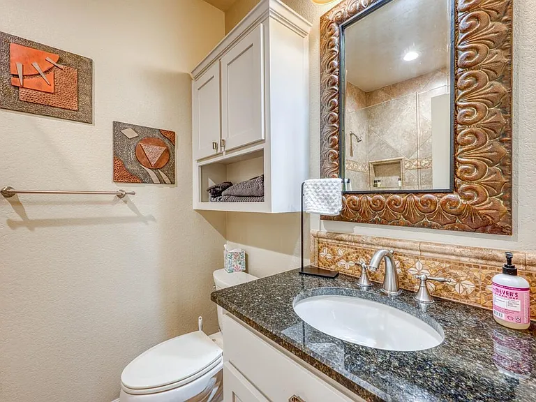 1103 The Cpe — Photo 21