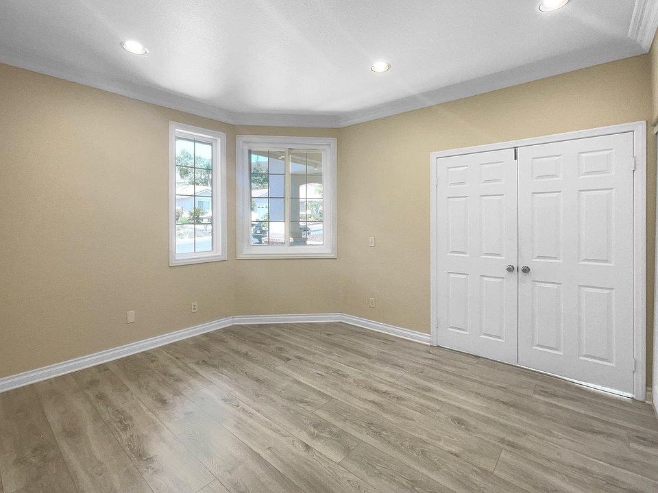 1st image of 1441 Knoll Park Gln