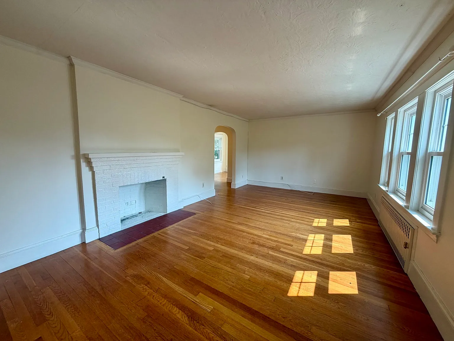 2 bed, 1400 sqft, $2,900 — Photo 4