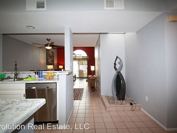 4th image of 2719 W Desert Cove Ave