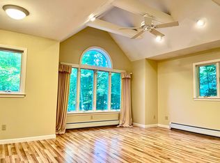 12 Shore Dr UNIT A, Greenland, NH 03840