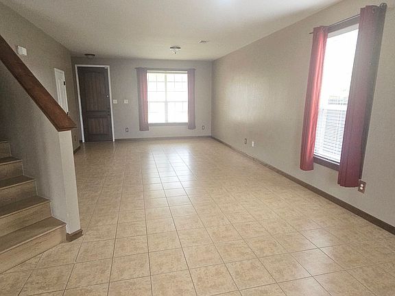 5th image of 3925 Hanna Rose Ln