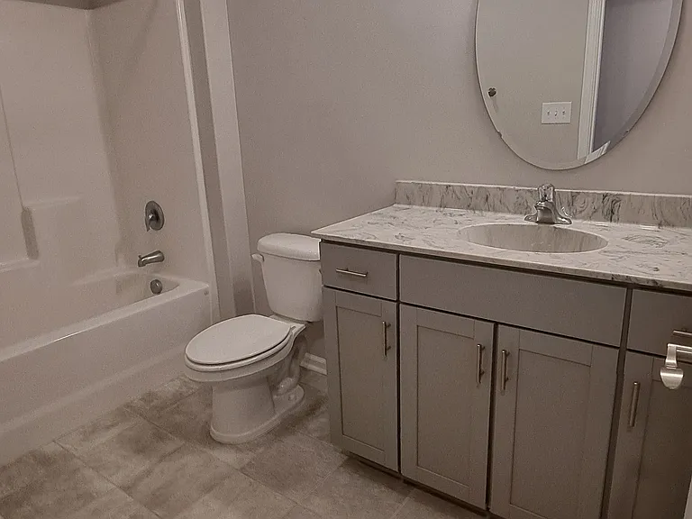 228 Patriot Dr — Photo 6