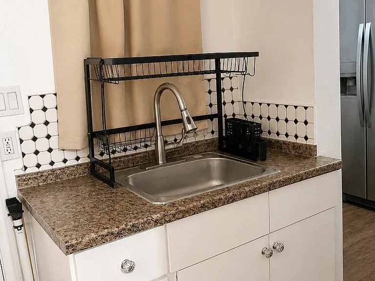 3501 Floral Dr — Photo 6